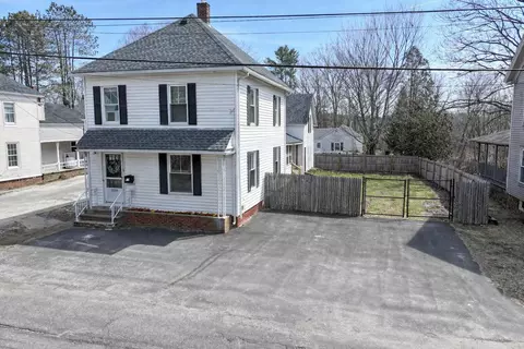 10 Blethen St, Lisbon, ME 04252