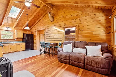 14 Beech Ridge Rd, Dresden, ME 04342