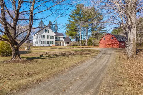 91 W River Rd, Waterville, ME 04901