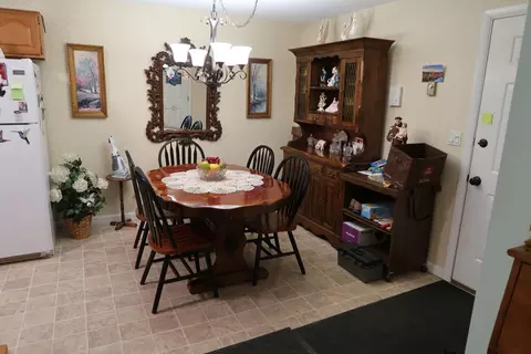 Dining - 65 Smith St #8, Augusta, ME 04330 photo 2 of 2