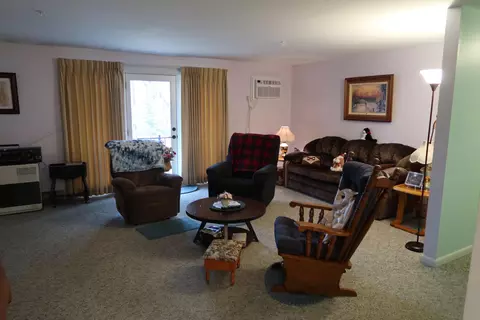 Living - 65 Smith St #8, Augusta, ME 04330 photo 1 of 3