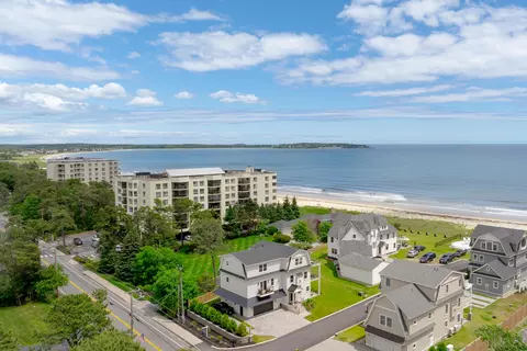2 Schooner Way, Old Orchard Beach, ME 04064