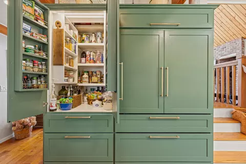 Kitchen - 43 Dromore Vw, Phippsburg, ME 04562 photo 7 of 11