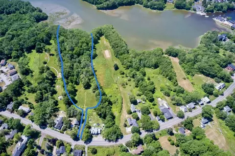 265 Friendship Rd, Waldoboro, ME 04572