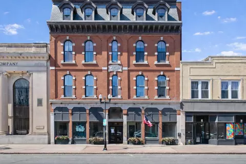 49 Lisbon St #2, Lewiston, ME 04240