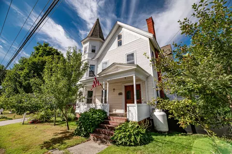 140 Hartland Ave, Pittsfield, ME 04967