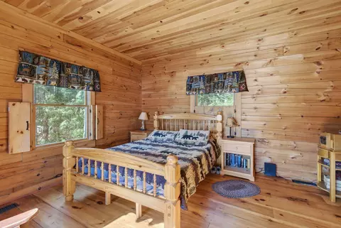 Bedroom - 77 Paradis Rd, Peru, ME 04290 photo 5 of 8
