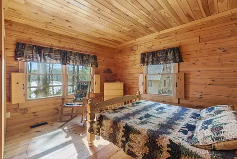 Bedroom - 77 Paradis Rd, Peru, ME 04290 photo 4 of 8