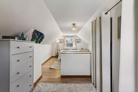 Entry Way - 677 Middle St, Bath, ME 04530 photo 7 of 7