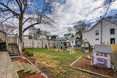 Exterior - 677 Middle St, Bath, ME 04530 photo 9 of 10
