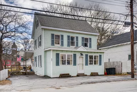 Exterior - 677 Middle St, Bath, ME 04530 photo 3 of 10