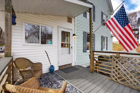 Exterior - 677 Middle St, Bath, ME 04530 photo 8 of 10
