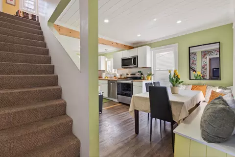Entry Way - 677 Middle St, Bath, ME 04530 photo 3 of 7