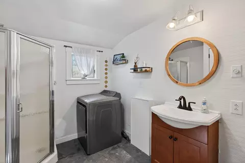 Bath - 677 Middle St, Bath, ME 04530 photo 1 of 2