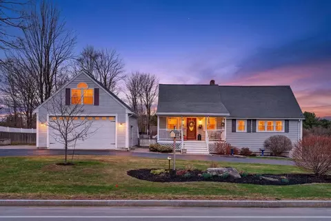 26 Depot St, Windham, ME 04062