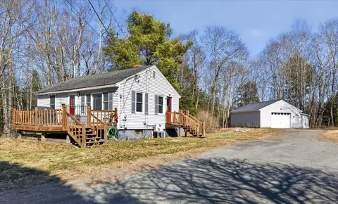 153 Stillwater Ave, Orono, ME 04473