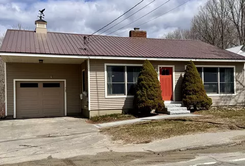 37 Belgrade Rd, Oakland, ME 04963