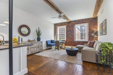 2 Main St #15-407, Biddeford, ME 04005