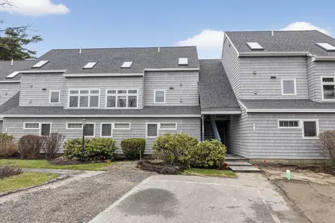 146 W Grand Ave #74, Old Orchard Beach, ME 04064