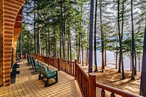 149 Lighthouse Rd, Bridgton, ME 04009