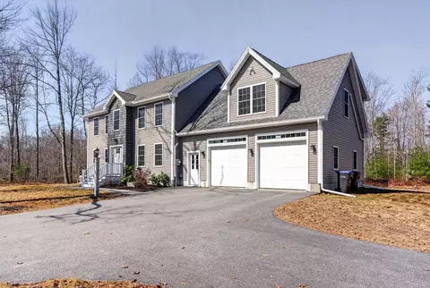 132 Ross Rd, Old Orchard Beach, ME 04064