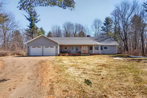 692 Battle Ridge Rd, Clinton, ME 04927