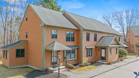 51 Portland Ave #7, Old Orchard Beach, ME 04064