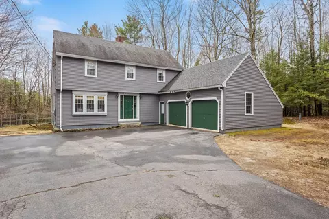 16 Richard Rd, Gorham, ME 04038