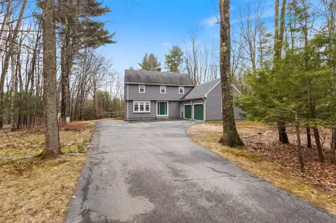 16 Richard Rd, Gorham, ME 04038