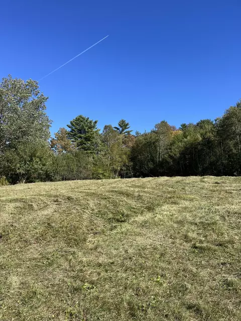 74 Goose Hill Rd, Jefferson, ME 04348