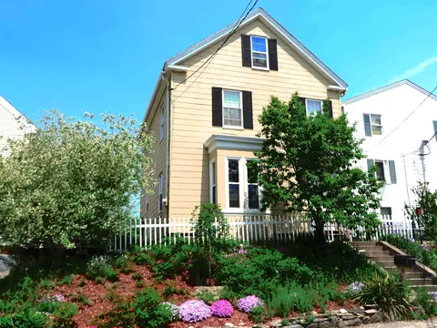 3 Lyman St, Berwick, ME 03901