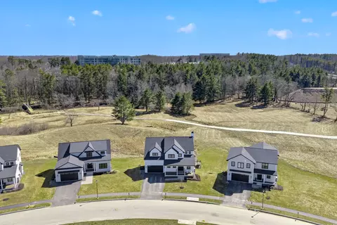 78 Owls Nest Rd, Portland, ME 04102