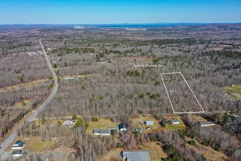 lot Apt 5 Bicknell Rd, Belmont, ME 04952