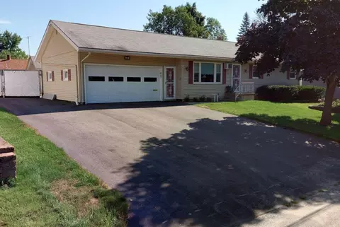 12 Fortin Way, Lewiston, ME 04240