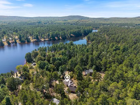 32 Northeast Rd, Waterboro, ME 04087
