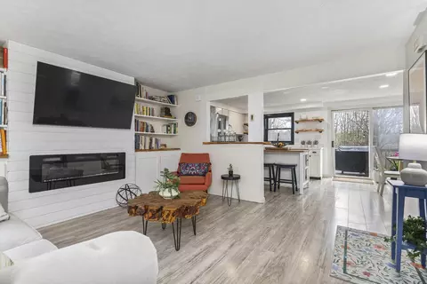 60 Brown St #17, Kennebunk, ME 04043