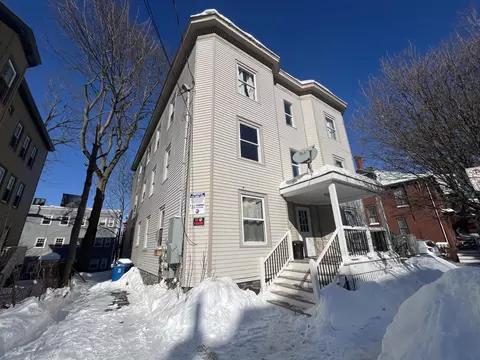 55 Grant St, Portland, ME 04101