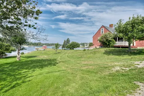 Exterior - 129 E Boston Rd, Vinalhaven, ME 04863 photo 3 of 5