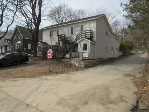 47 Zions Hill Rd, Dexter, ME 04930