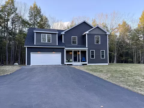 19 Treasure Ln, Windham, ME 04062
