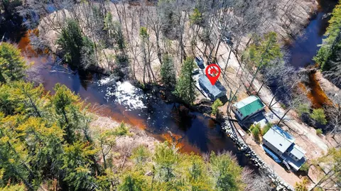 28 Dragon Back Rd, Naples, ME 04055