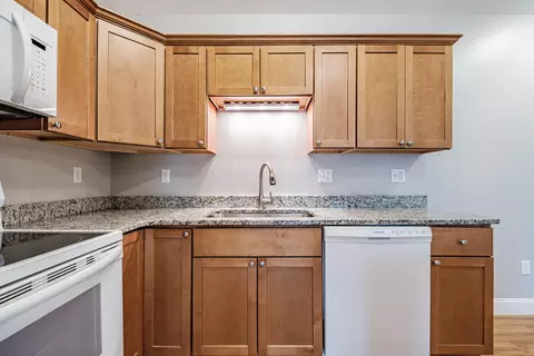 Kitchen - 4 C St, Bridgton, ME 04009 photo 5 of 10