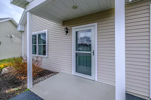 Exterior - 4 C St, Bridgton, ME 04009 photo 5 of 15
