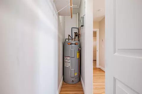 Entry Way - 4 C St, Bridgton, ME 04009 photo 4 of 11