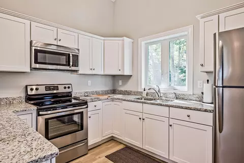 Kitchen - 4 C St, Bridgton, ME 04009 photo 8 of 10