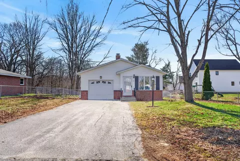 81 Prince St, Westbrook, ME 04092