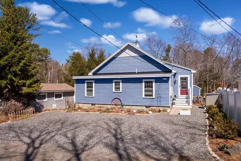 25 Skylark Ln, York, ME 03909