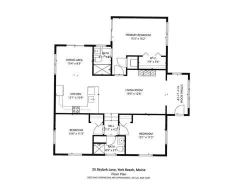 25 Skylark Ln, York, ME 03909