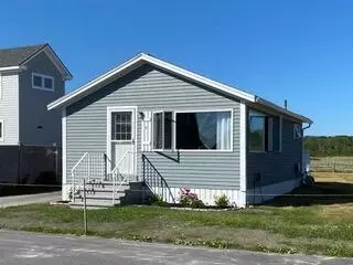 7 White Sands Ln, Scarborough, ME 04074