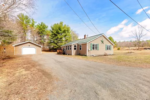 9 Station Rd, Moscow, ME 04920